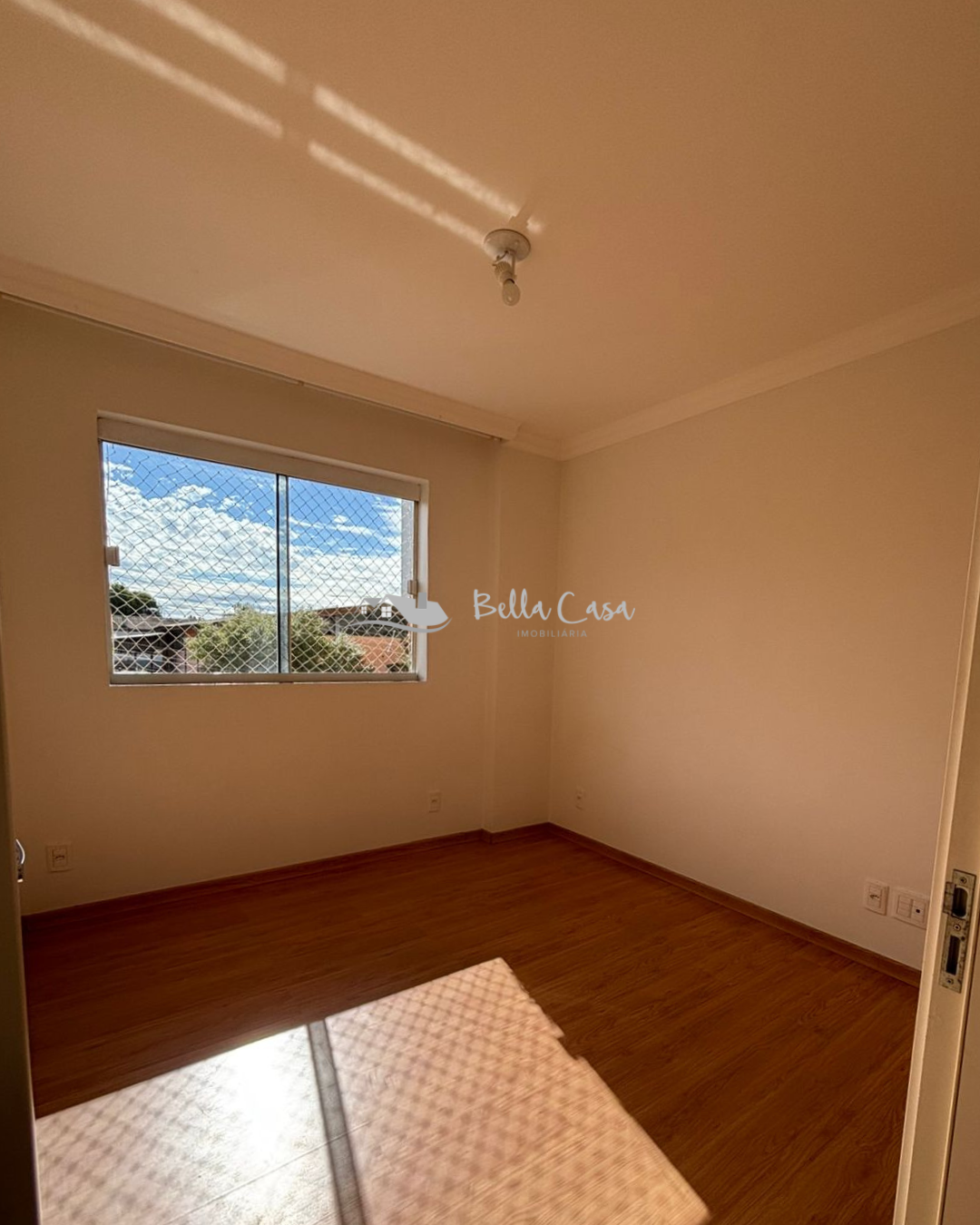 Bella Casa Imobiliário